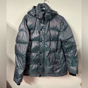 Aritzia TNA The Super Puff Goose Down Puffer Coat Jacket Small Iridescent Blue